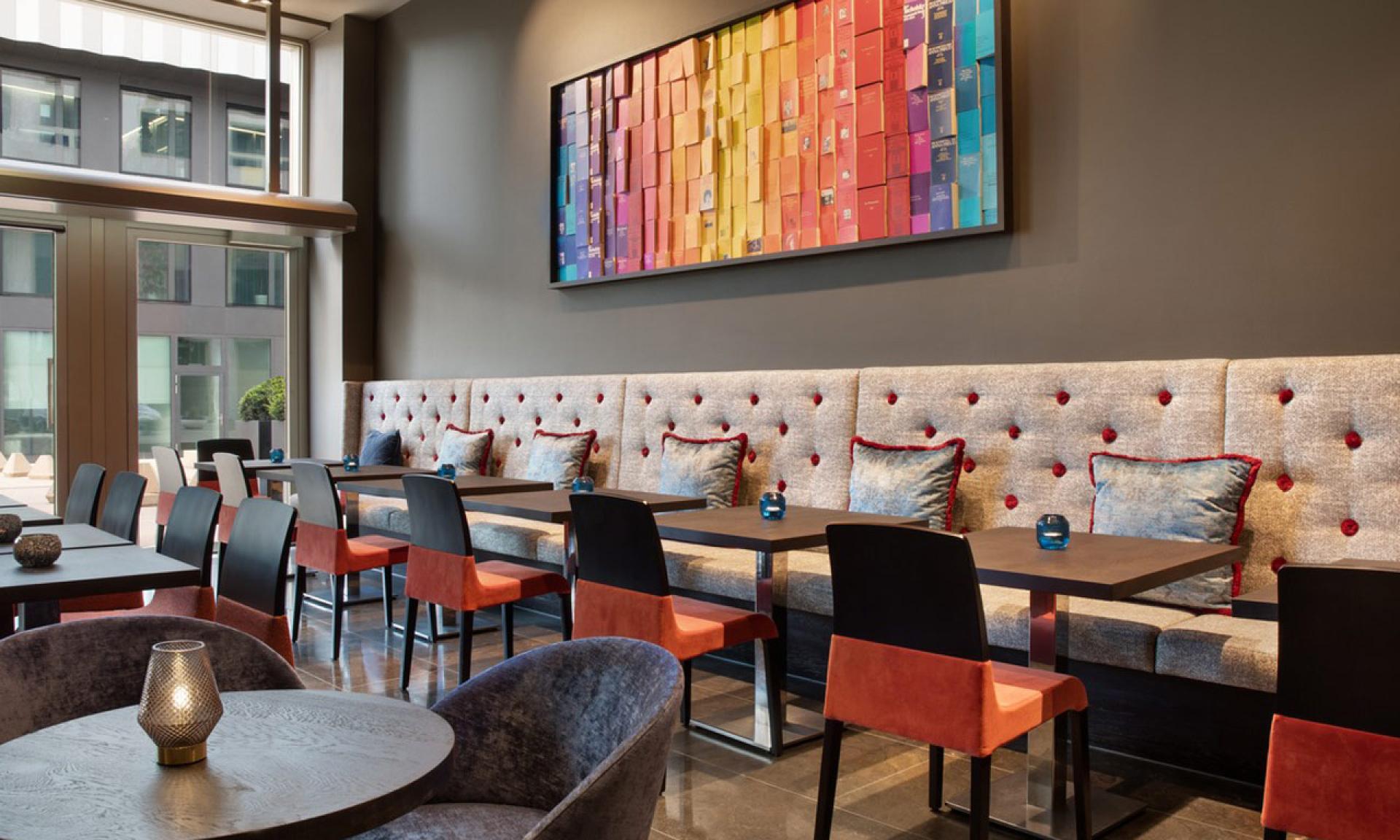 Renaissance Zurich Tower Hotel - Club Lounge