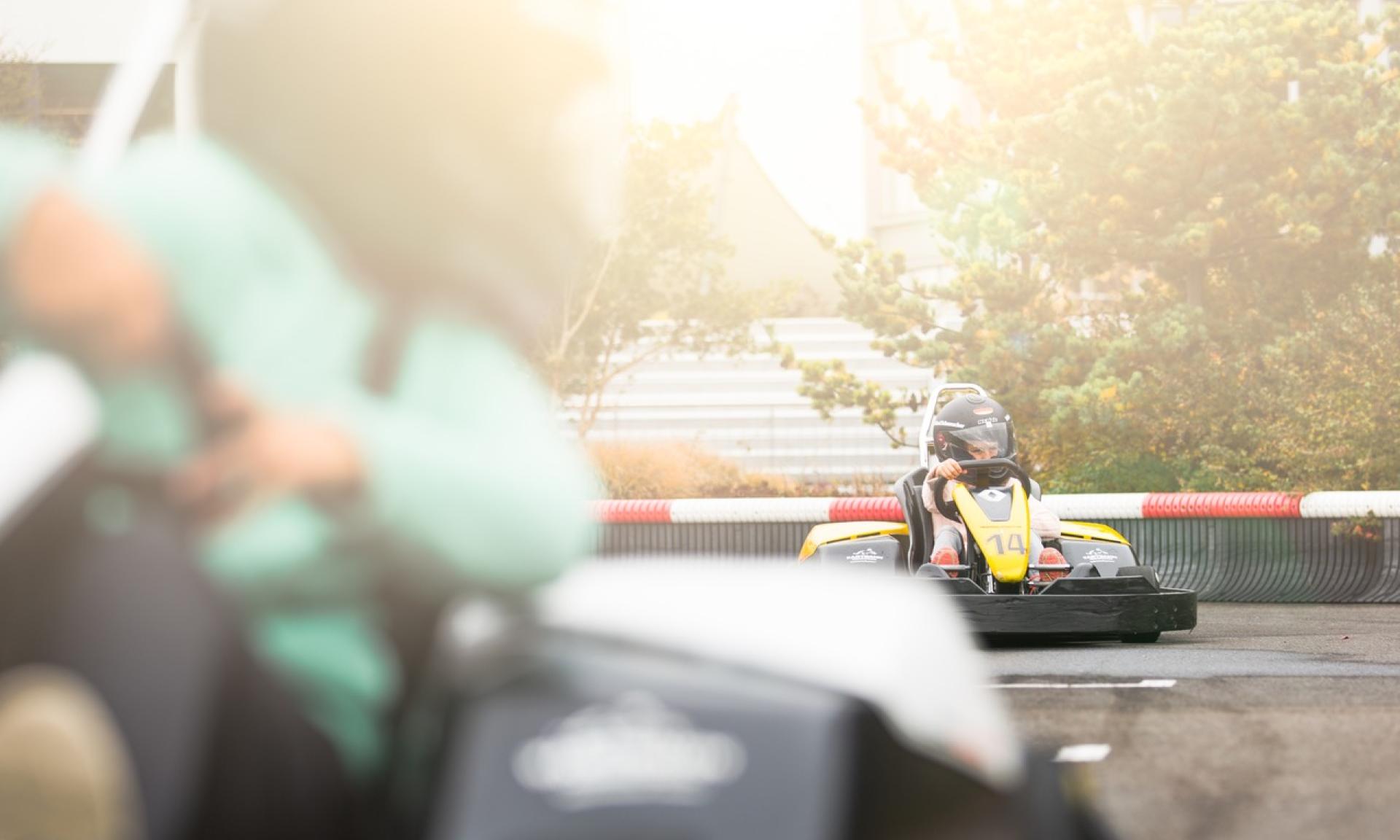 Bathing, wellness, sports, go-karting, eating