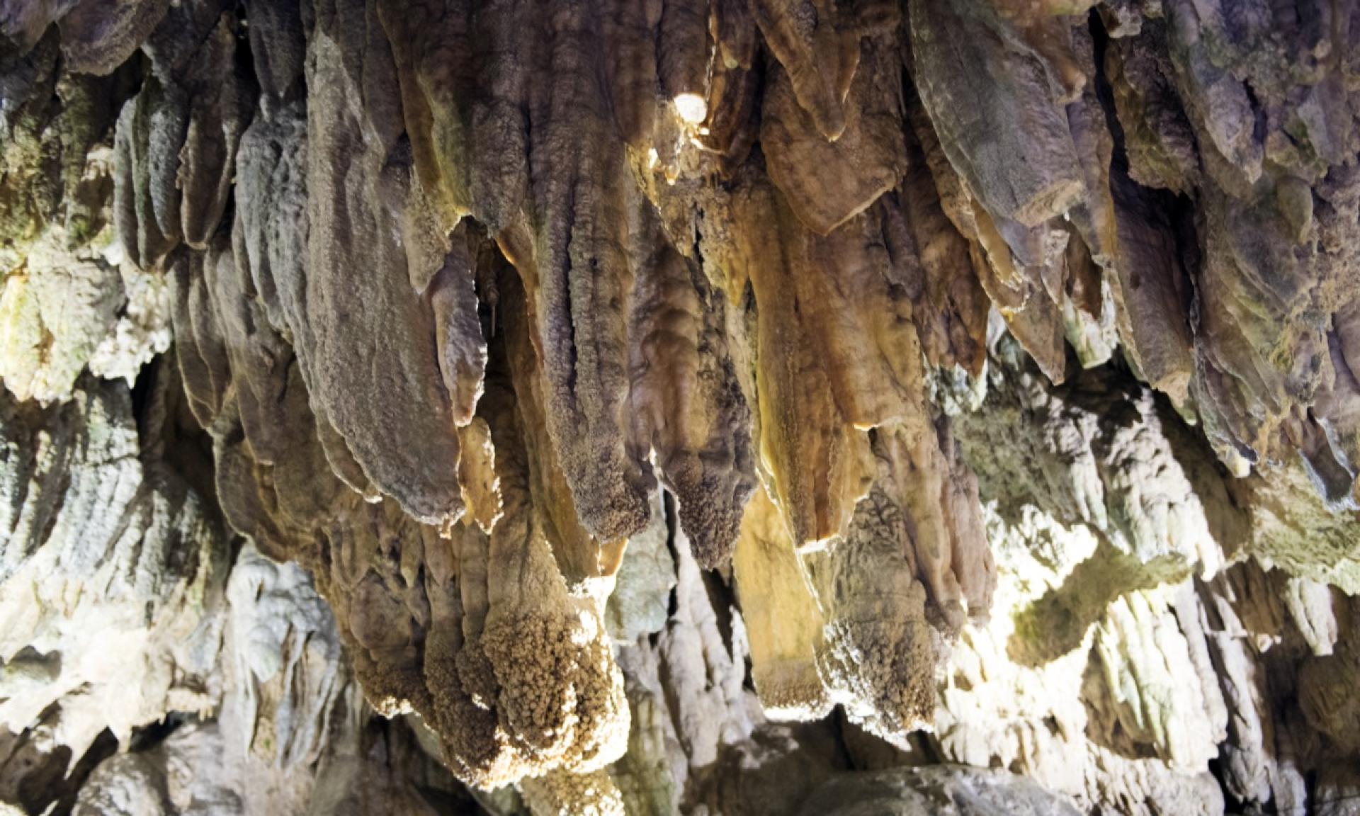 Höllgrotten Caves, Baar