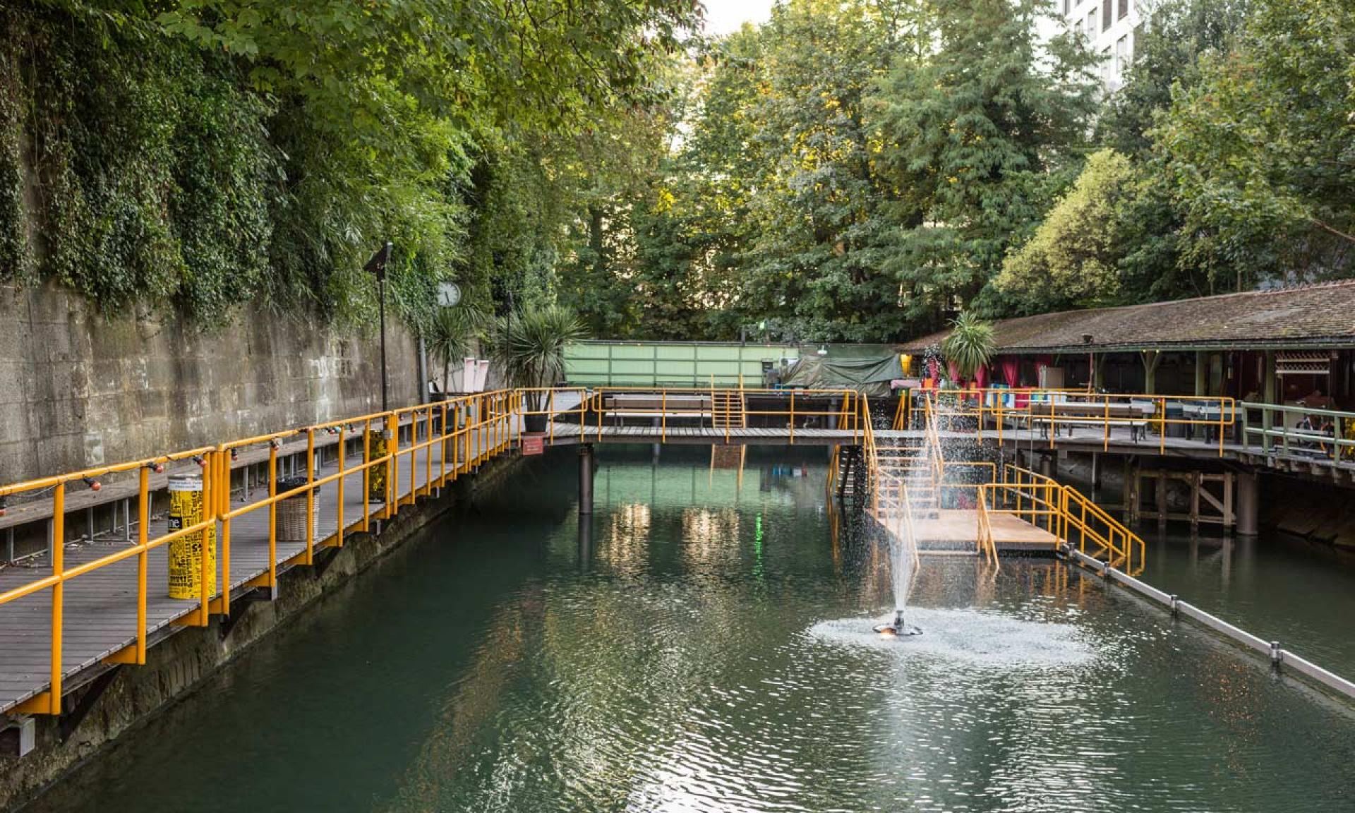 Schanzengraben: uno stabilimento fluviale per soli uomini nel cuore di Zurigo