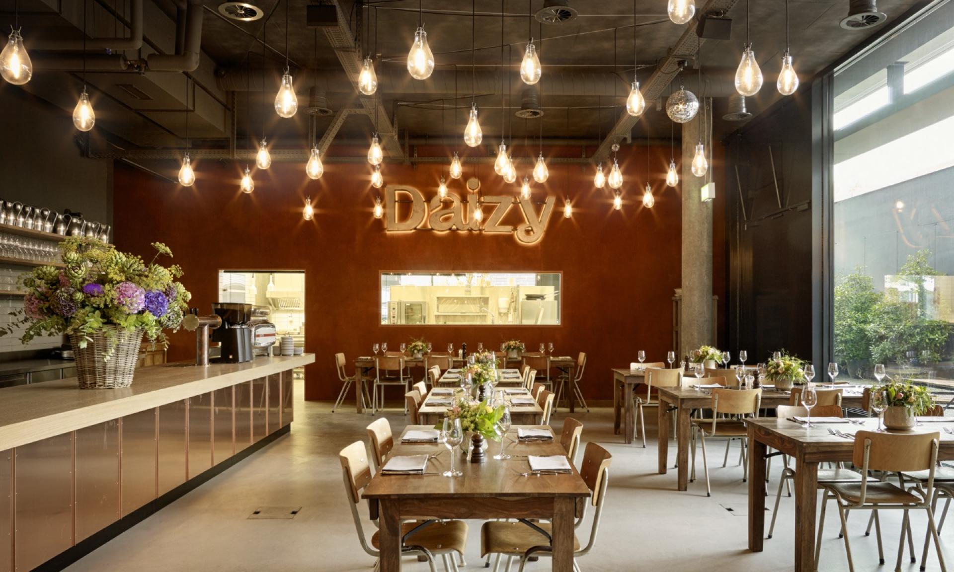 Daizy, Restaurant