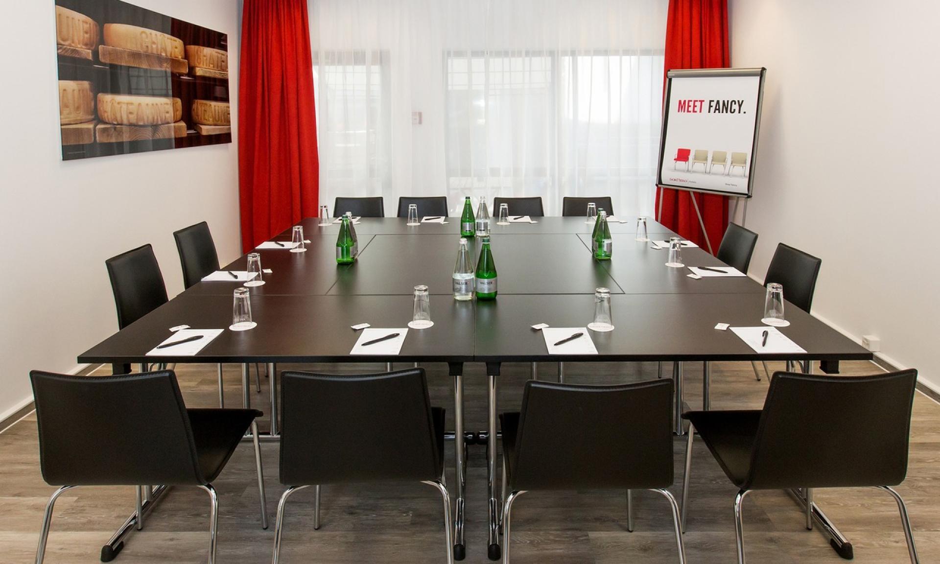 Dormero Hotel Zürich Airport, Meetingraum
