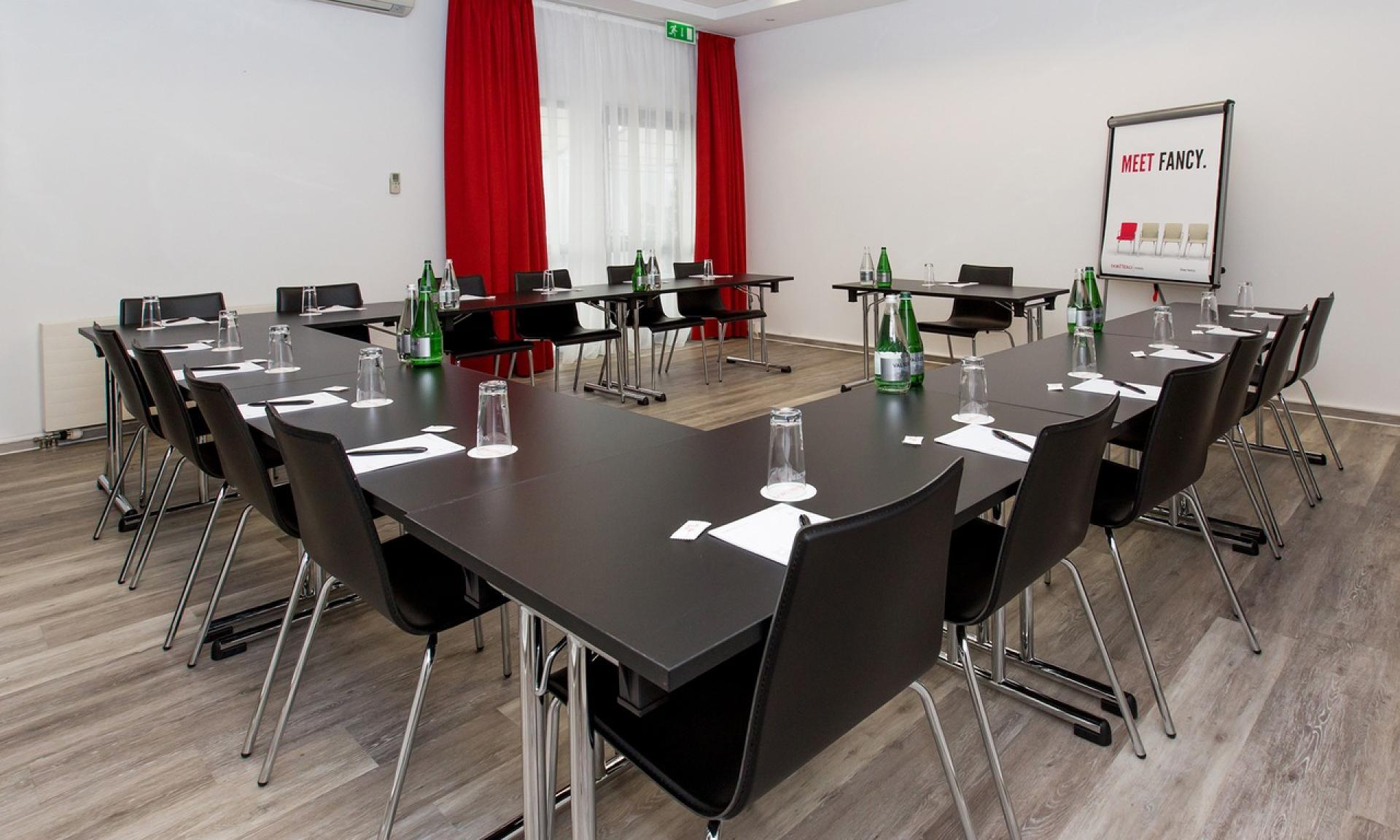 Dormero Hotel Zürich Airport, Meetingraum