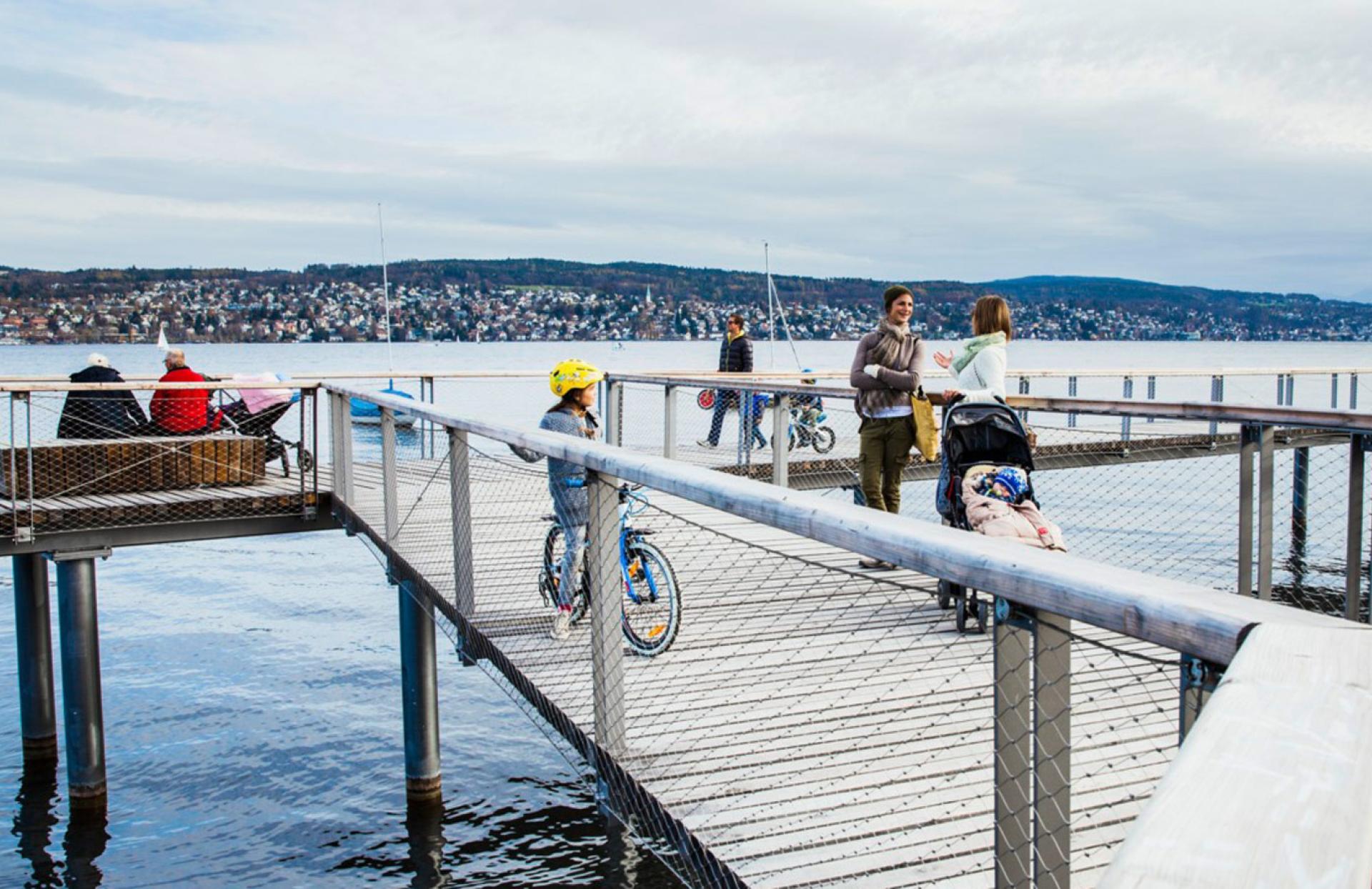 Lakeside Promenade Zurich