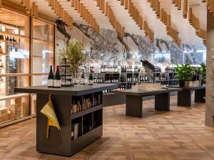 Armando's by Vergani