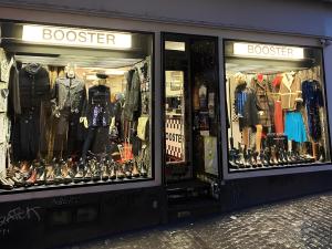 BOOSTER Boutique