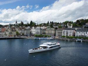 Lucerne – Yacht Cruise