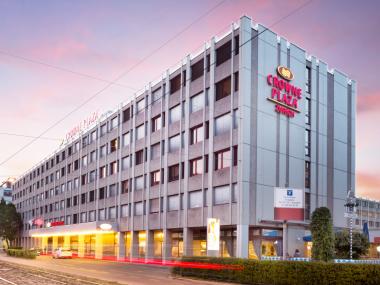 Crowne Plaza