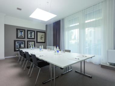 EMA House, room London