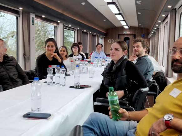 SBB Charter: Salon Suisse