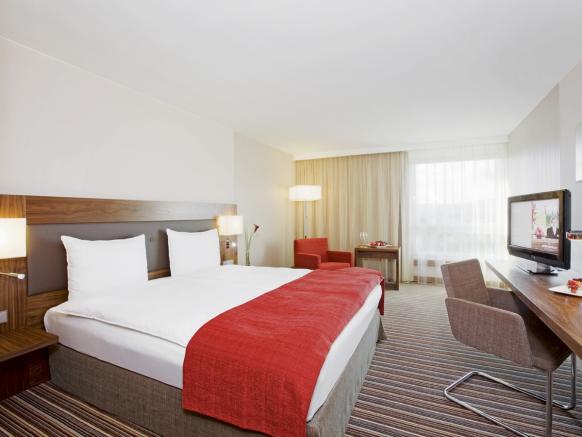 Mövenpick Zürich-Airport - Hotelzimmer